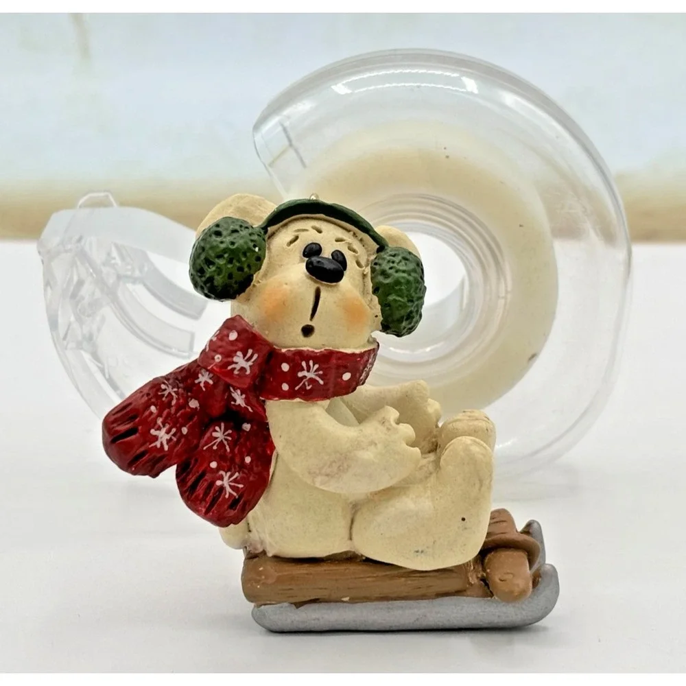 Suzi Skoglund Sledding Snowbear Hand-painted Resin Figure '97 Folk Art Christmas
